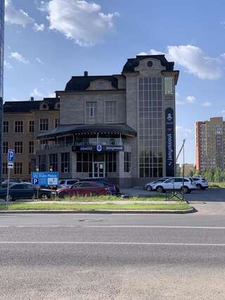 Отель MyLINE relax complex Нур-Султан-0